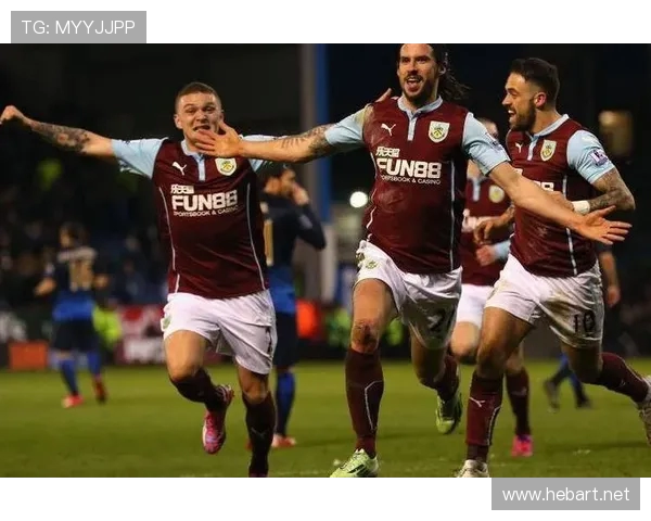 福斯特中路推射被挡后补射破门助伯恩利逆转热刺二比一英超焦点战